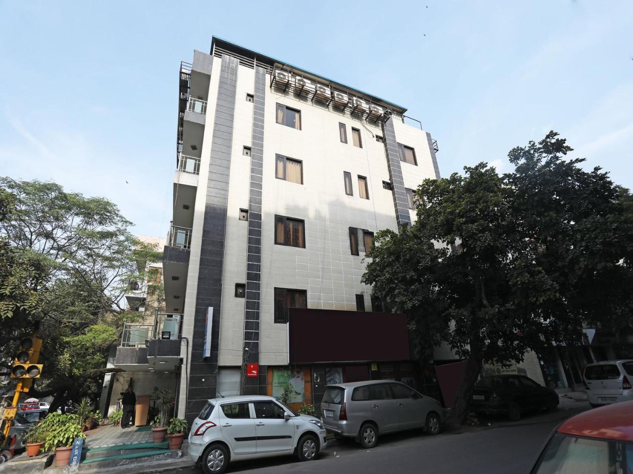 Hotel Balsons Continental New Delhi Exterior photo